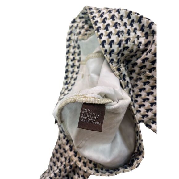 J. McLaughlin Geometric Print Zipper Ankle Pants Women’s Size 6 - Picture 7 of 7